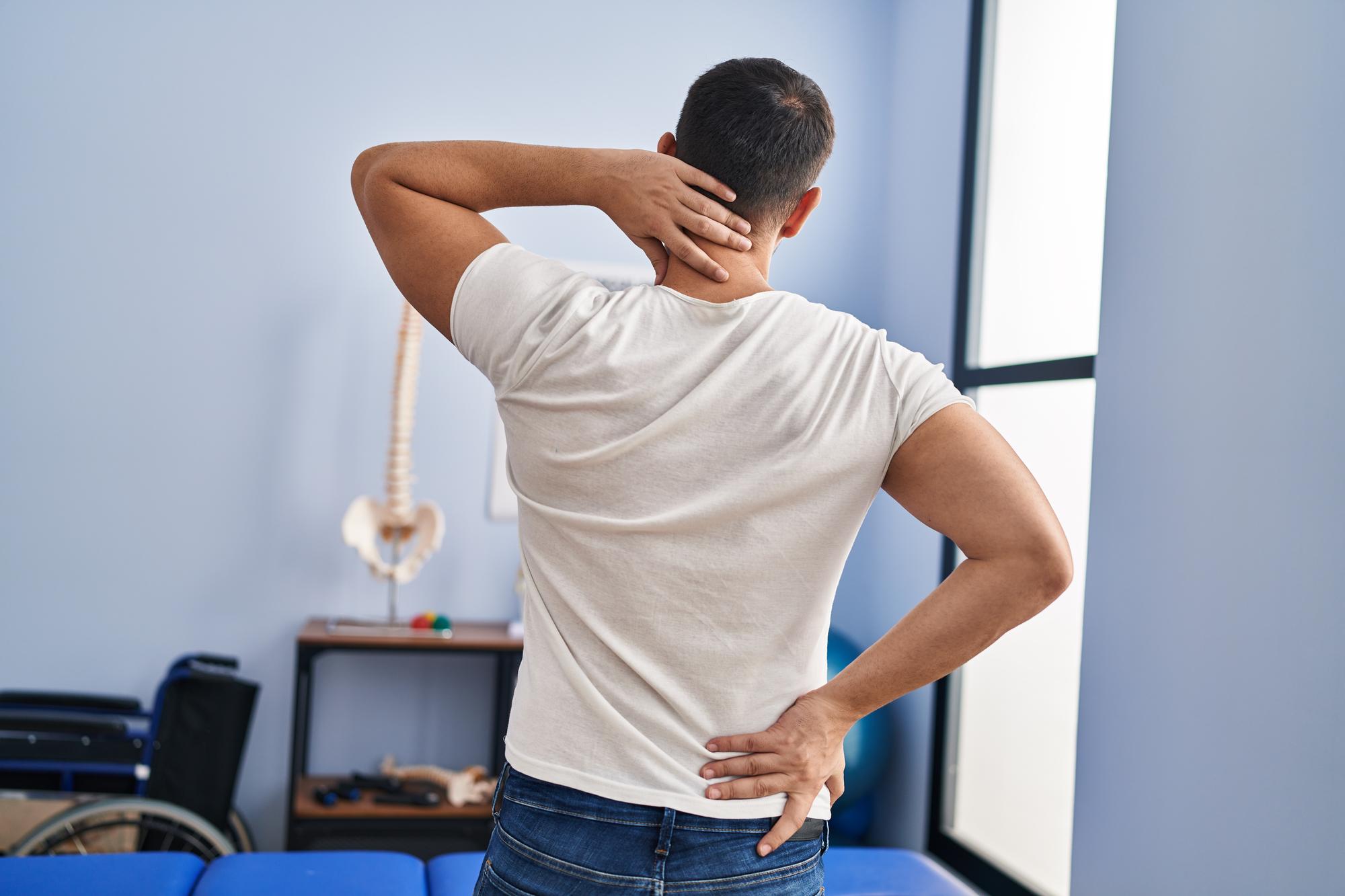 总驼背爱长小肚子