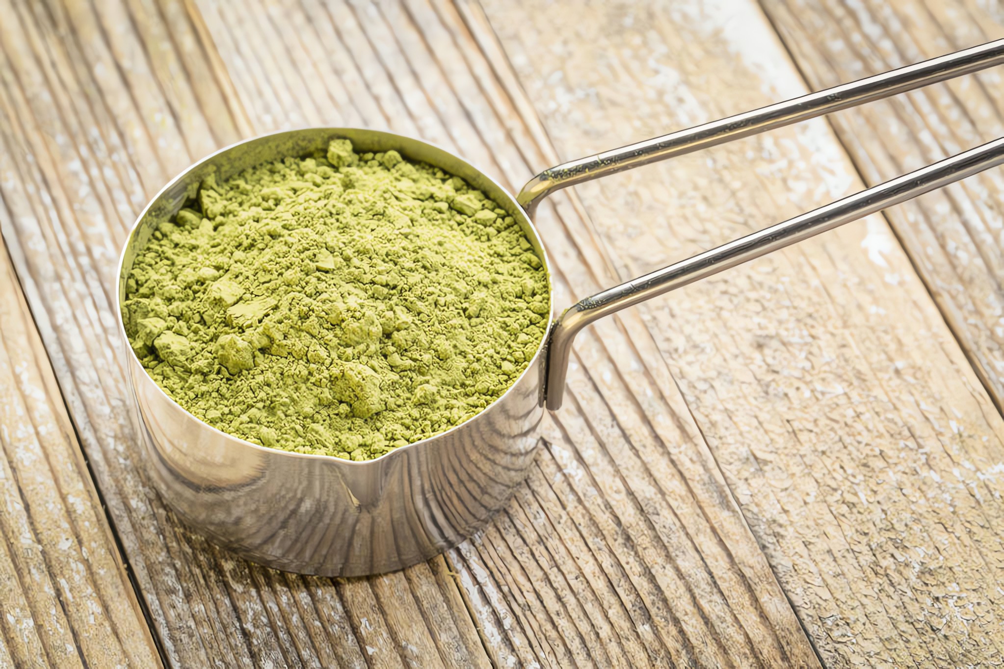 吃抹茶，过敏喷嚏少